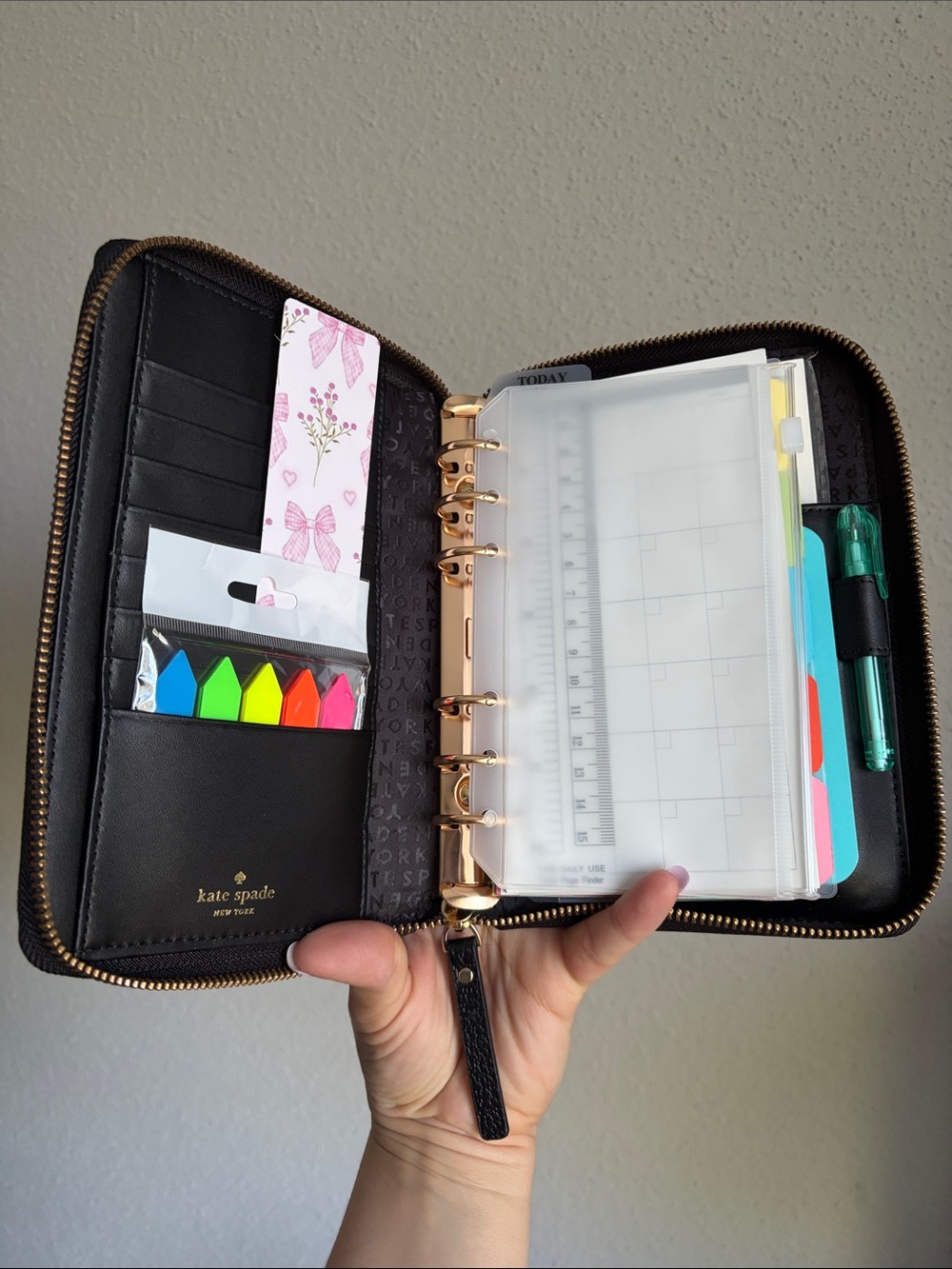 kate spade Black Leather Zip Around Agenda Journal NWOT - Picture 2 of 11